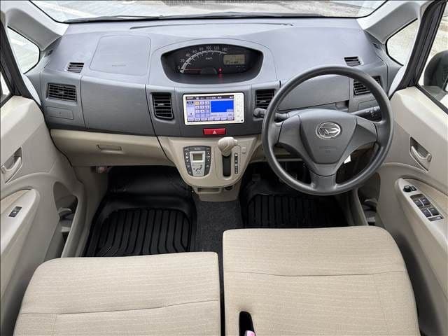 Car thumbnail 2