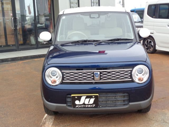Car thumbnail 4