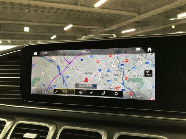 Car thumbnail 4