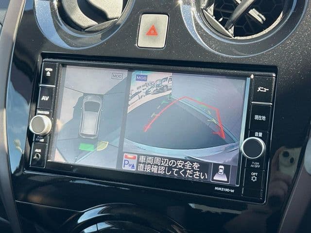 Car thumbnail 4