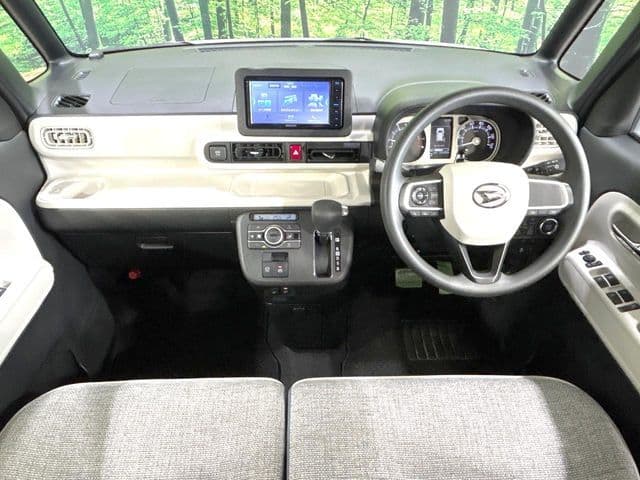 Car thumbnail 2