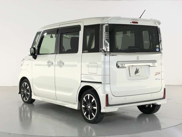 Car thumbnail 4