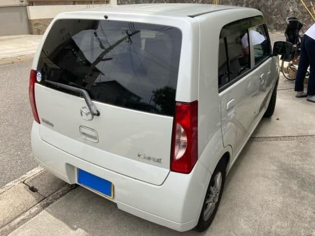 Car thumbnail 3