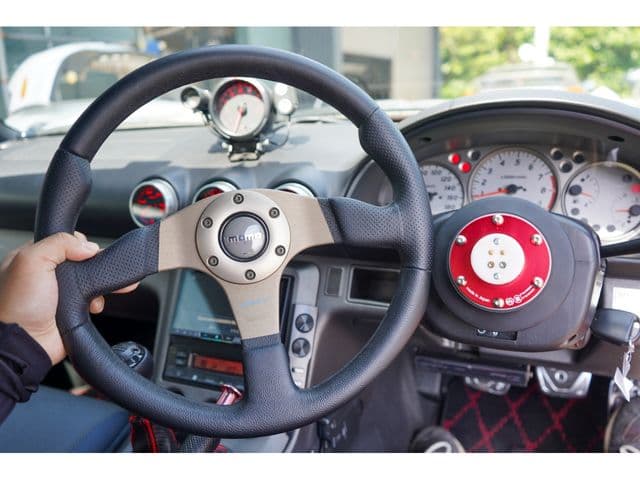 Car thumbnail 2