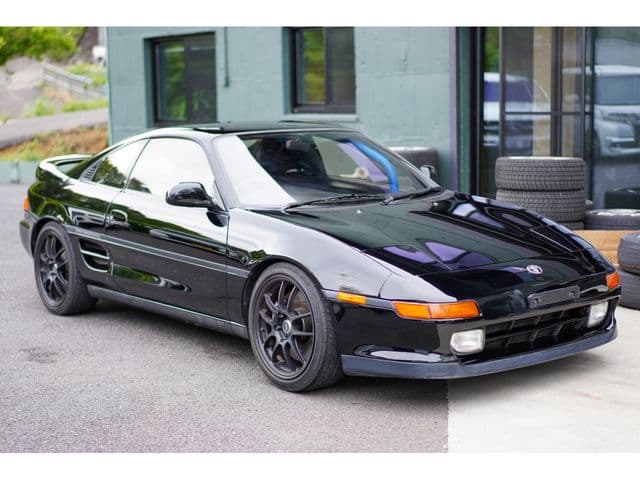 TOYOTA MR2