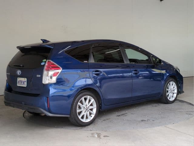 Car thumbnail 2