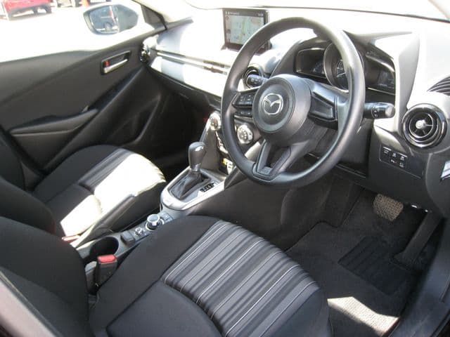 Car thumbnail 2