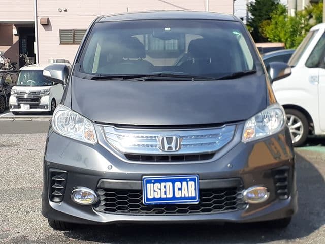 Car thumbnail 4
