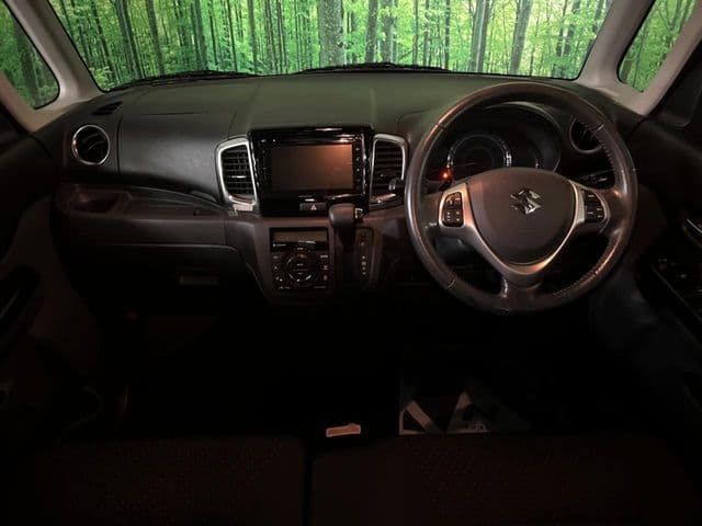 Car thumbnail 2