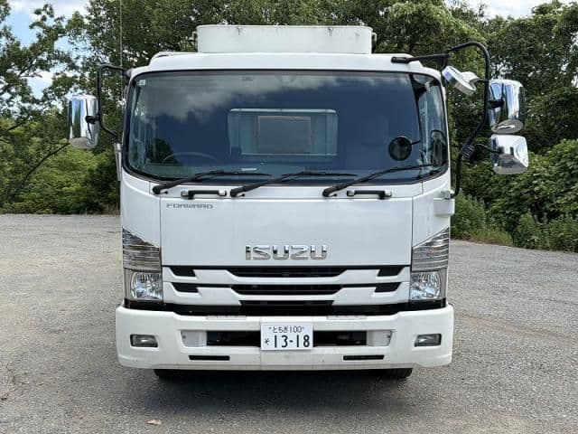 ISUZU