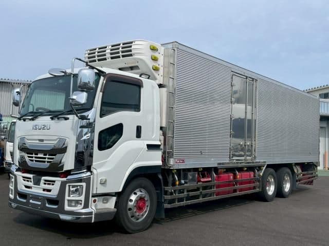 ISUZU