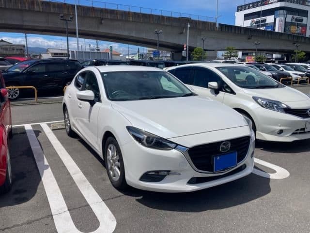 Car image 1