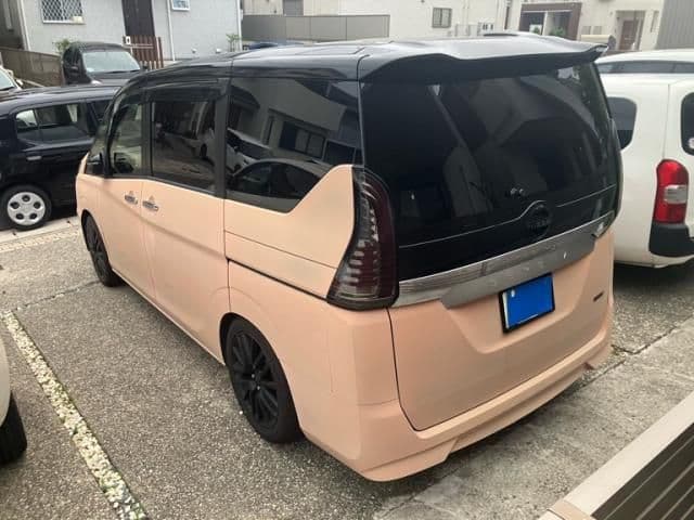 Car thumbnail 4