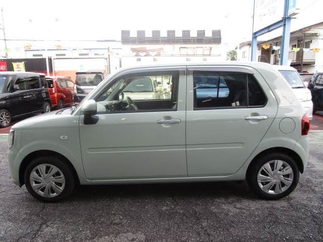 Car thumbnail 3