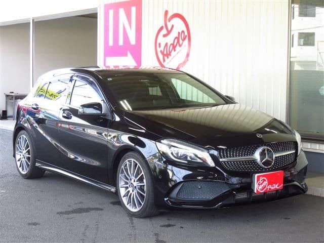 Car thumbnail 3