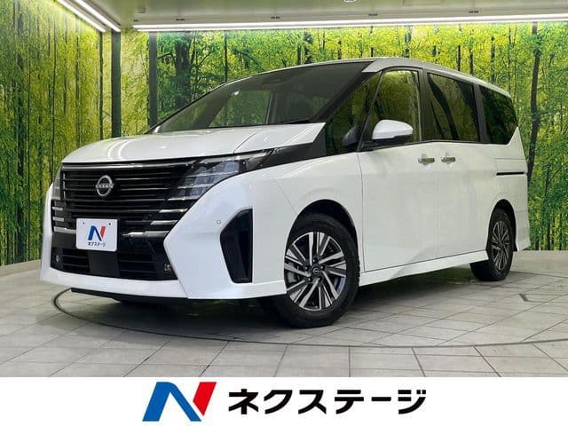 NISSAN