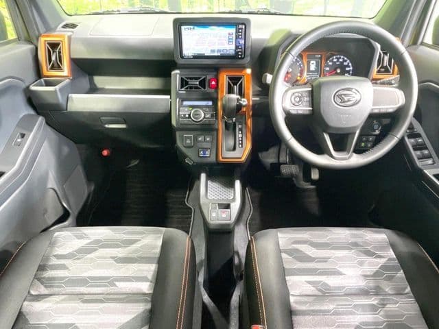 Car thumbnail 2