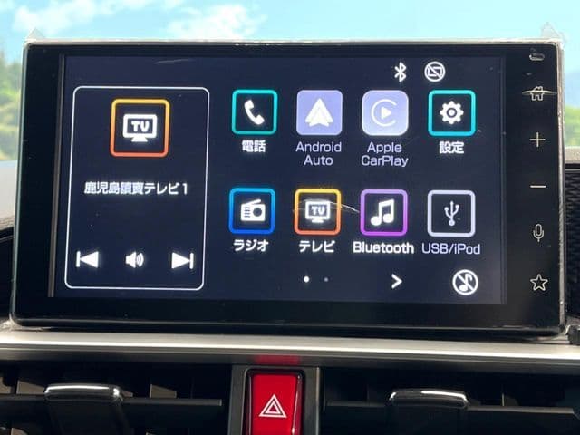 Car thumbnail 3