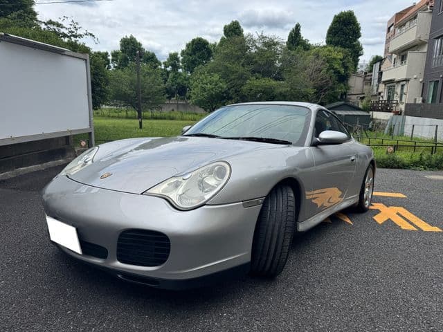 Car image 1
