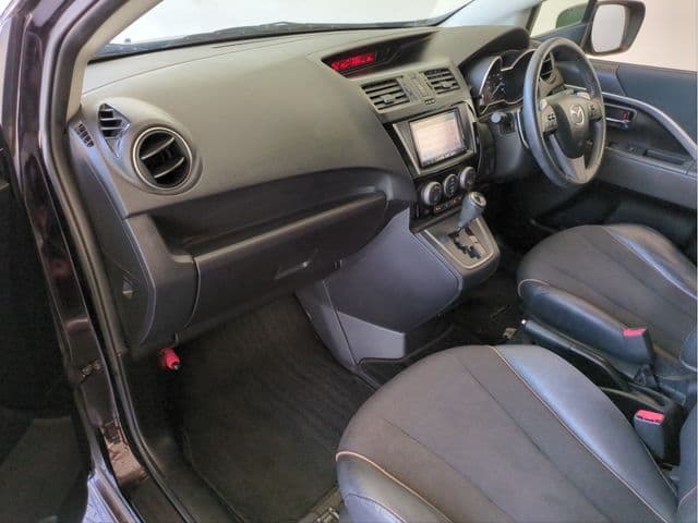 Car thumbnail 3