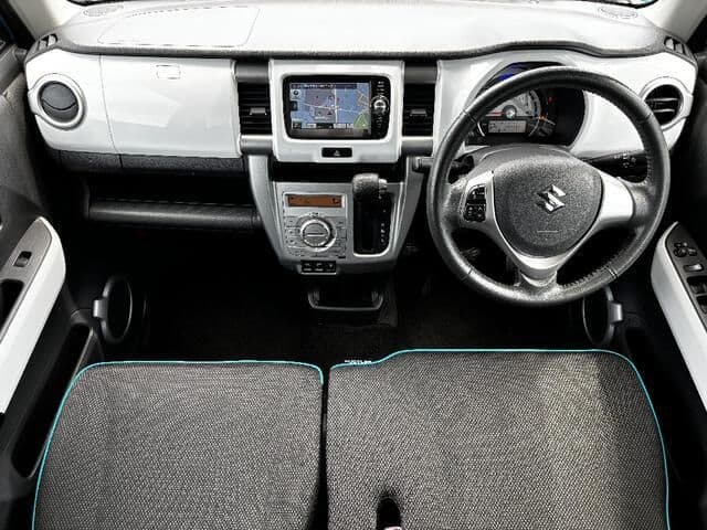 Car thumbnail 4