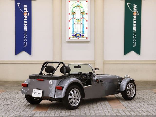Car thumbnail 3