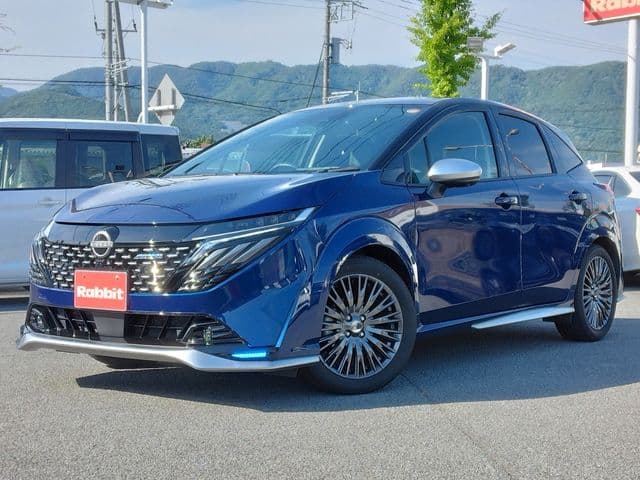 NISSAN