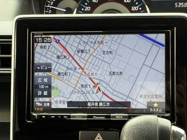 Car thumbnail 3