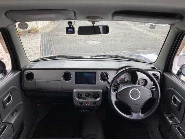 Car thumbnail 2