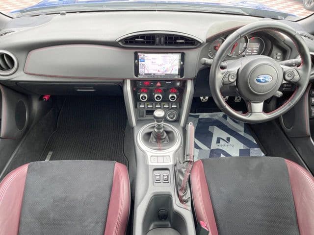 Car thumbnail 2