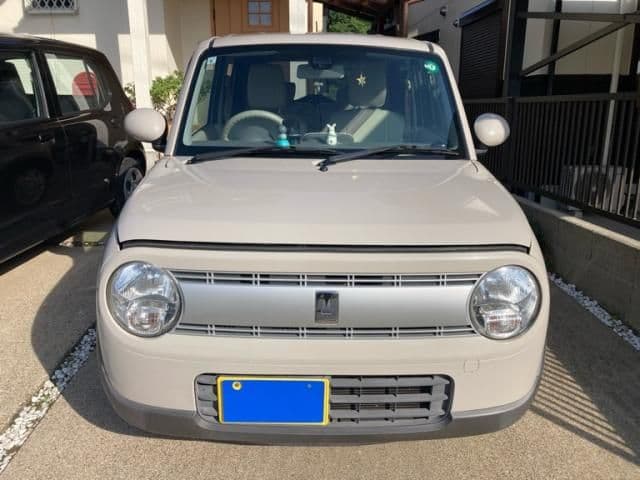 Car image 1