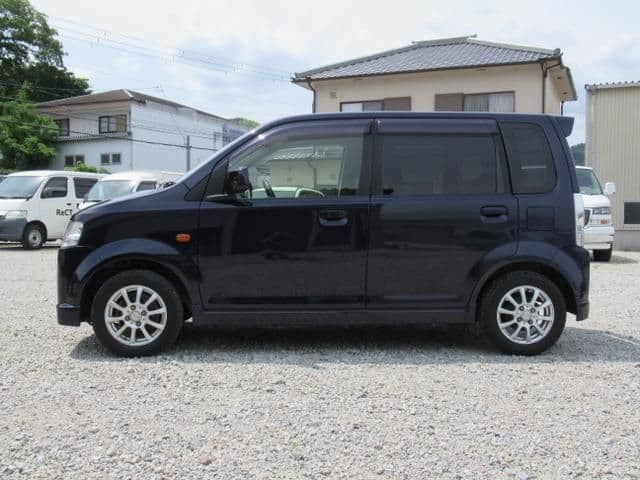 Car thumbnail 4