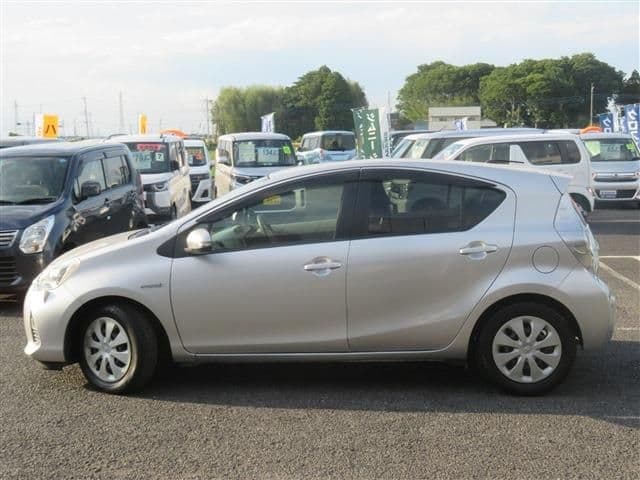 Car thumbnail 2