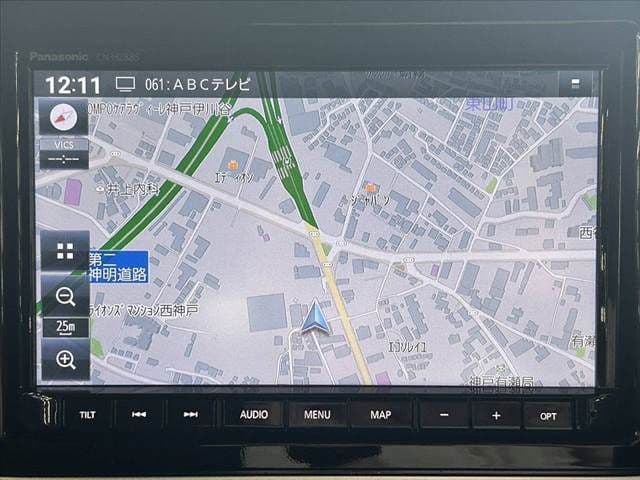 Car thumbnail 3