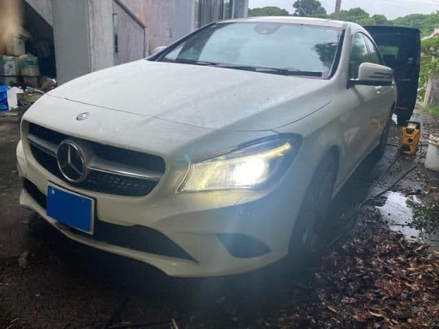 MERCEDES BENZ