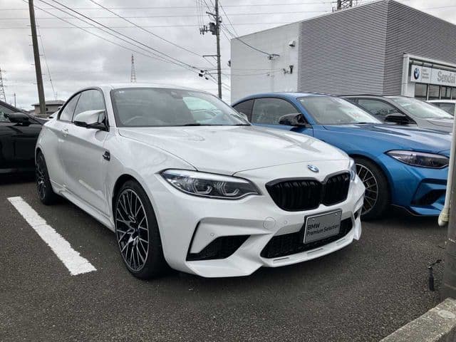 Car image 1