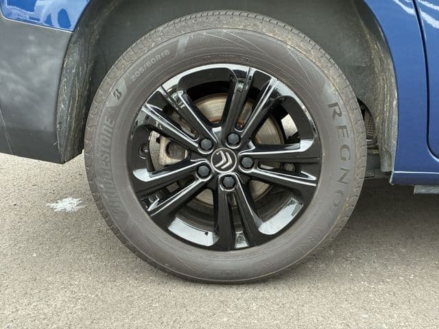 Car thumbnail 2