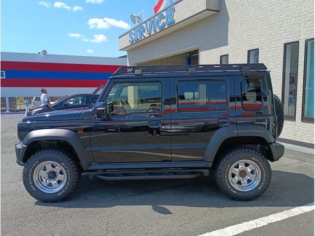 Car thumbnail 4