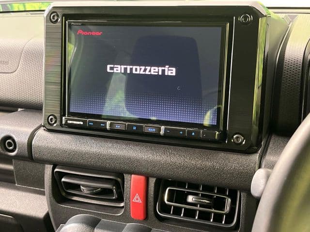 Car thumbnail 4