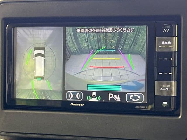 Car thumbnail 4