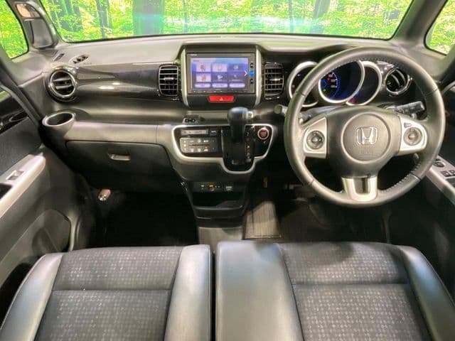 Car thumbnail 2
