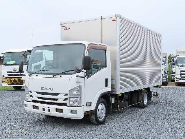 ISUZU