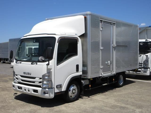 ISUZU