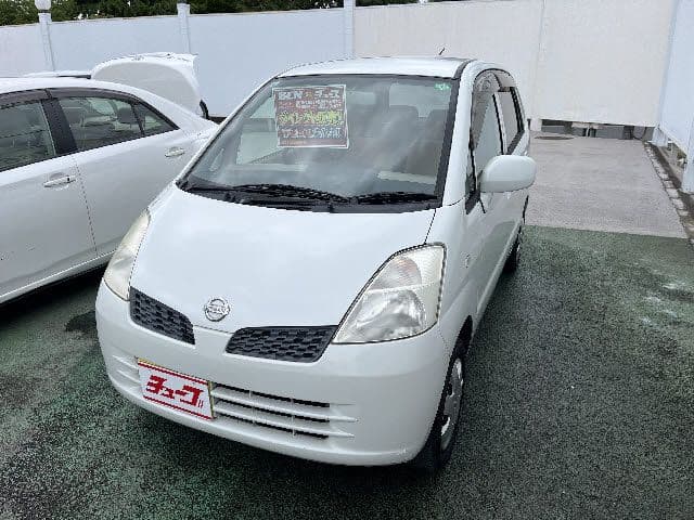 NISSAN
