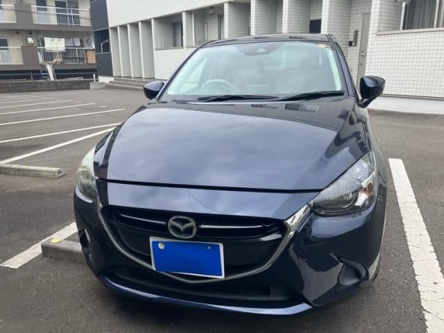 Car image 1
