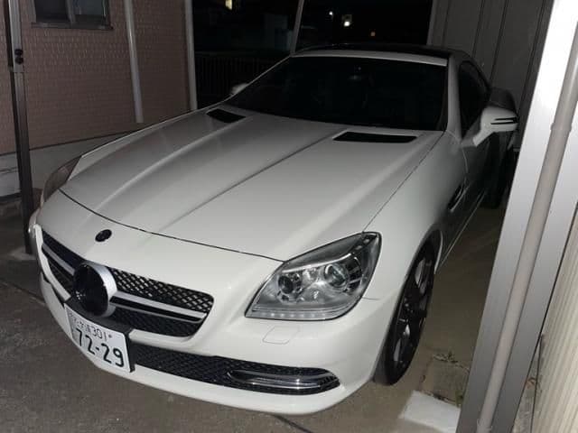 Car thumbnail 3