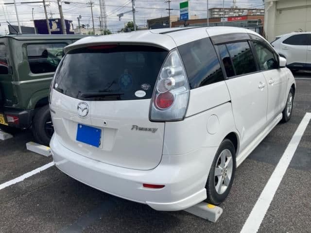 Car thumbnail 4