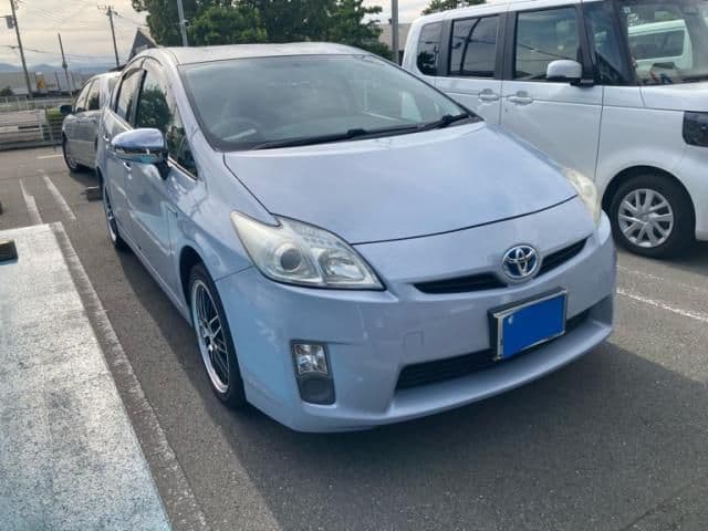 Car image 1