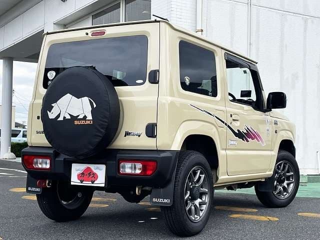 Car thumbnail 3