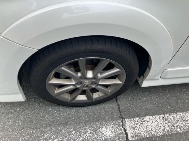 Car thumbnail 3